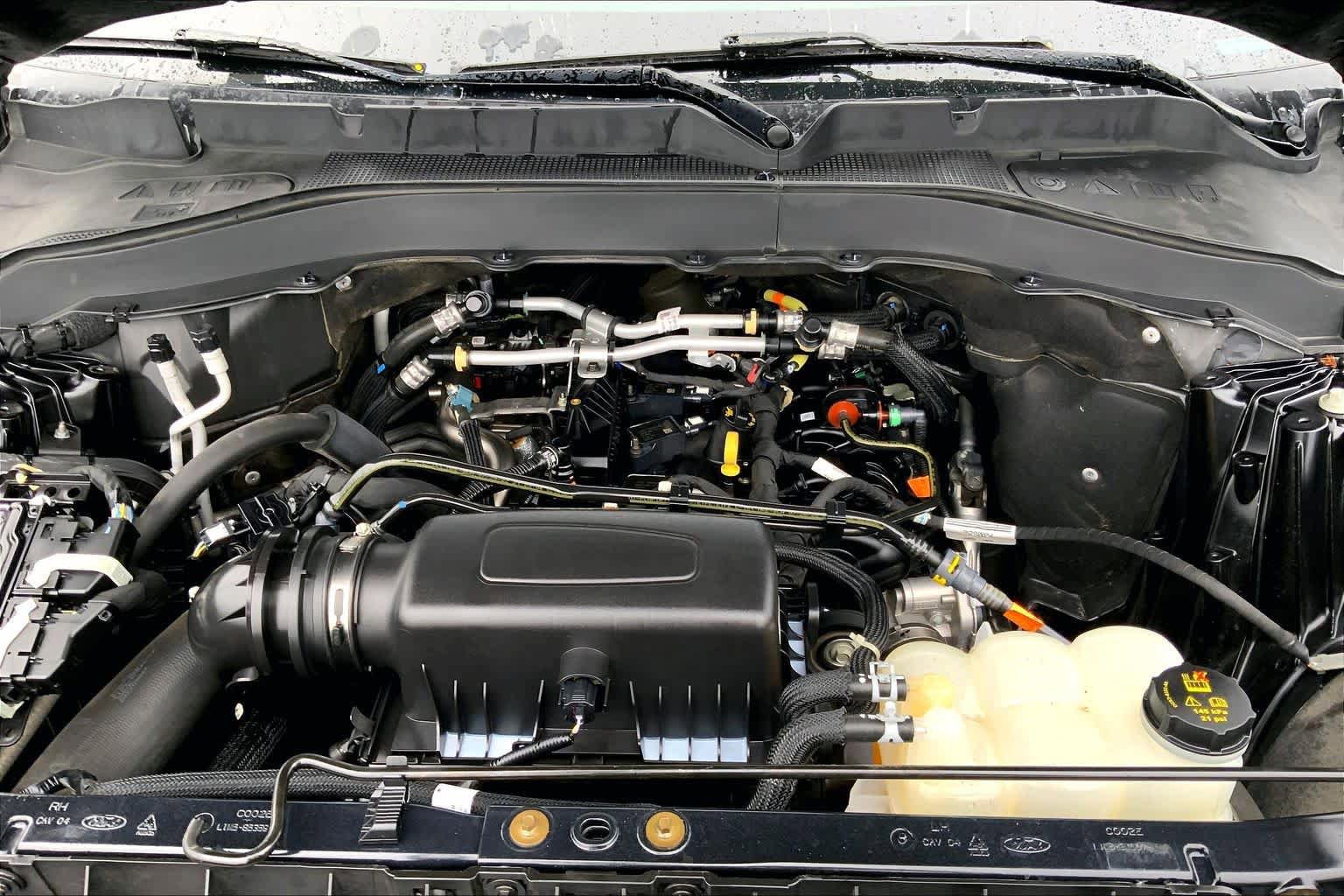 Certified 2022 Ford Explorer XLT RWD image 28