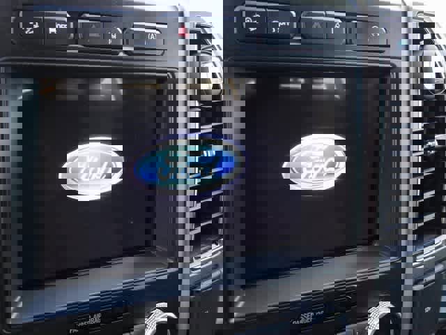 Certified 2021 Ford Expedition Max XLT image 11