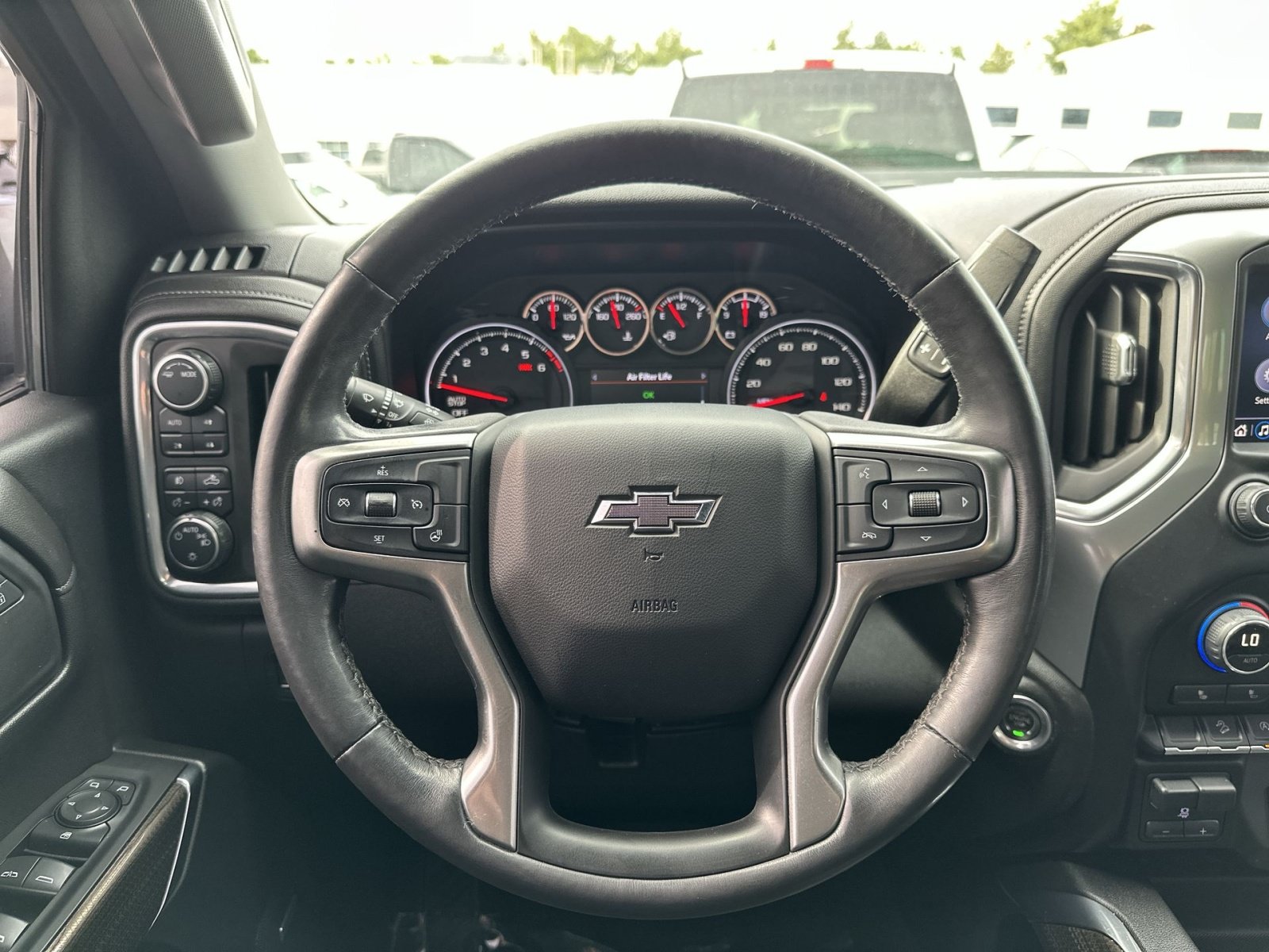 Used 2020 Chevrolet Silverado 1500 LT Trail Boss AWD/4WD image 17