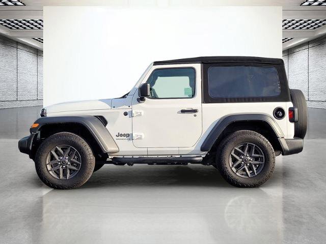 Used 2024 Jeep Wrangler Sport AWD/4WD image 7