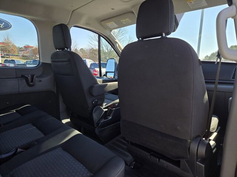 Certified 2023 Ford Transit 350 XLT RWD image 19