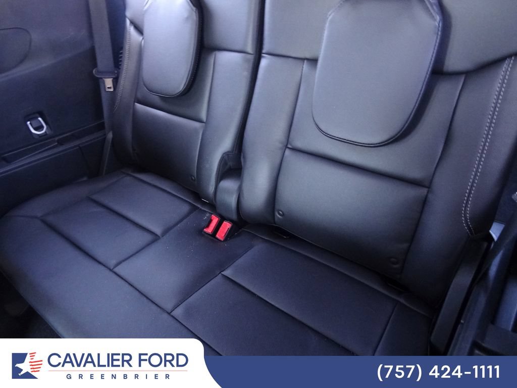 Certified 2023 Ford Explorer Limited w/ Equipment Group 301A AWD/4WD image 20