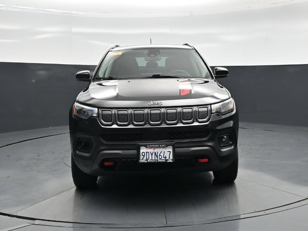 Used 2022 Jeep Compass Trailhawk AWD/4WD image 17