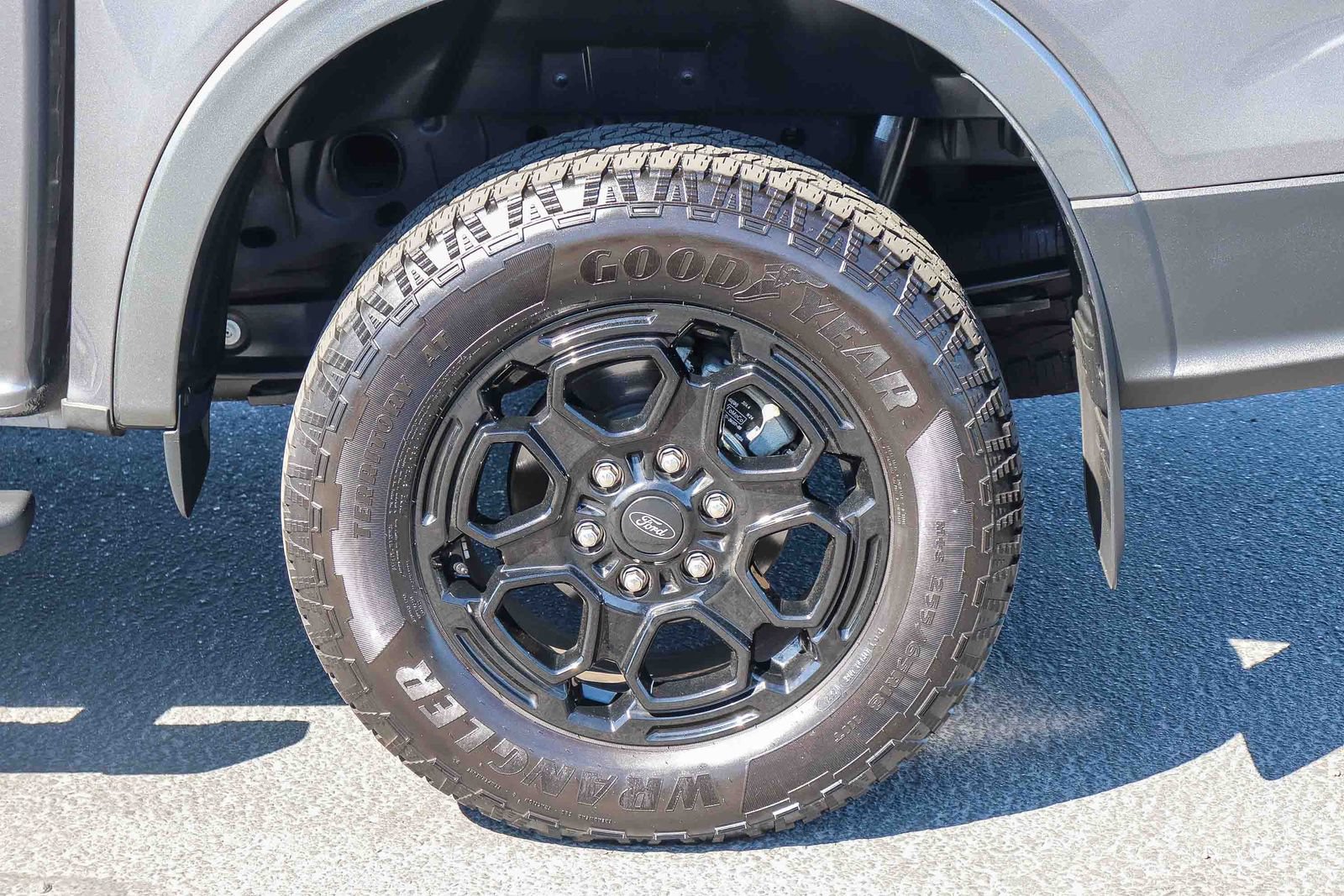 Certified 2025 Ford Ranger XLT w/ Equipment Group 301A High AWD/4WD image 8