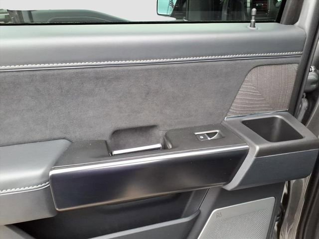 Certified 2023 Ford F150 Platinum w/ Equipment Group 701A High image 11