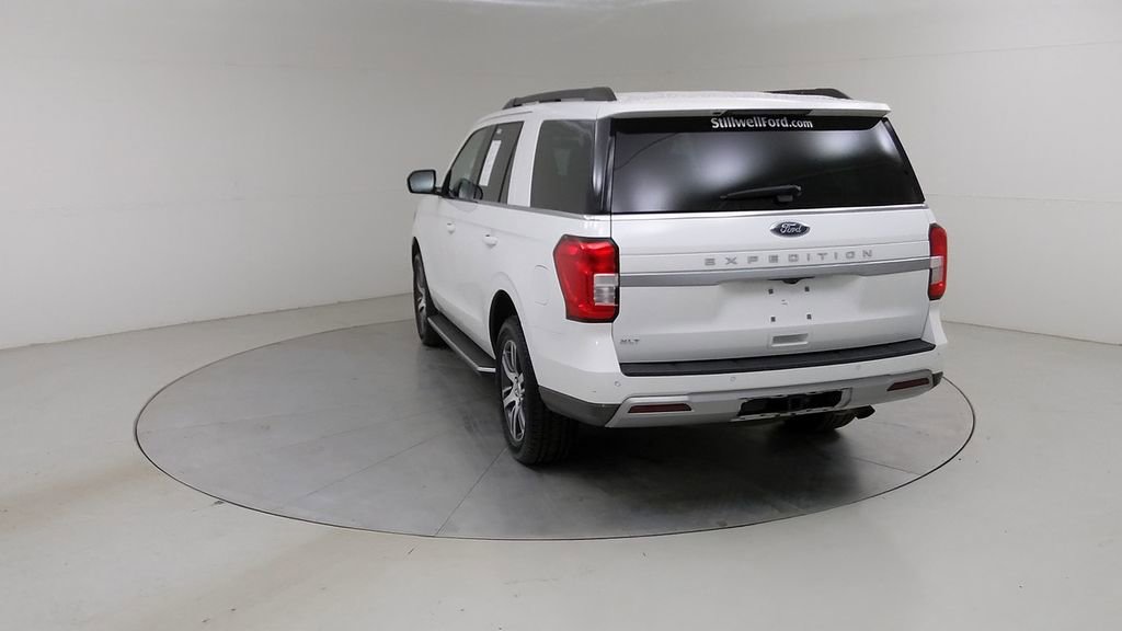 Certified 2022 Ford Expedition XLT AWD/4WD image 16