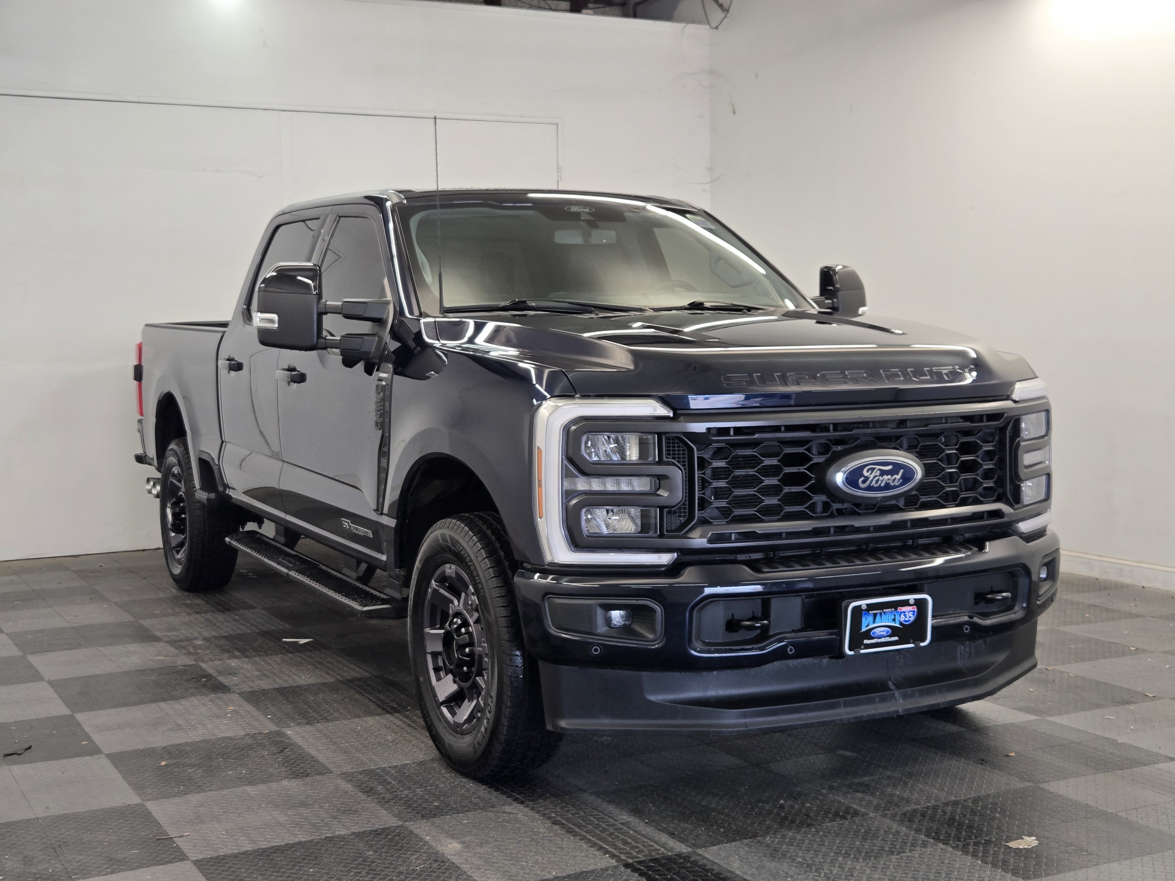 Certified 2024 Ford F250 Lariat w/ Lariat Ultimate Package AWD/4WD video 2