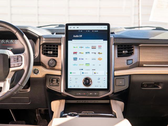 Certified 2024 Ford Expedition Limited image 26