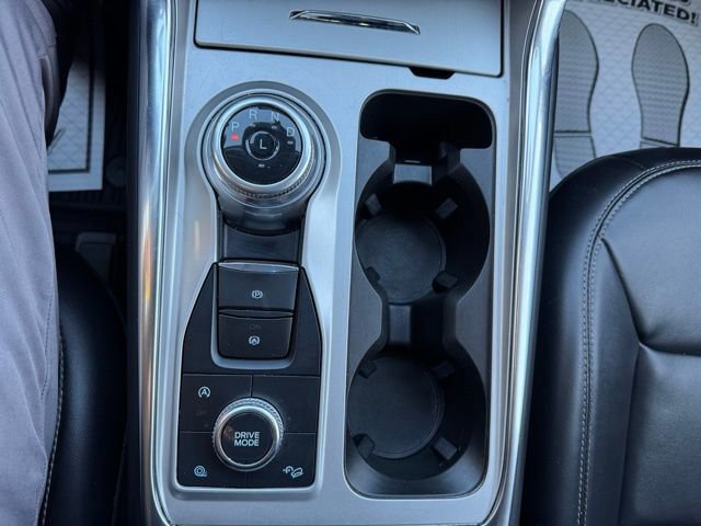 Certified 2022 Ford Explorer XLT w/ Equipment Group 202A image 25