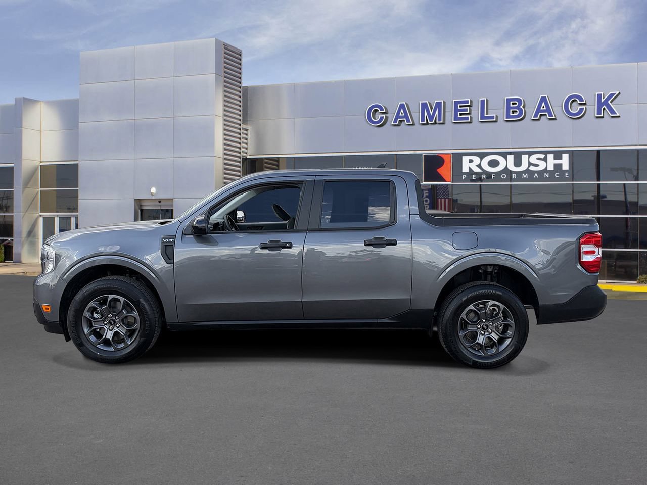 Certified 2024 Ford Maverick XLT w/ XLT Luxury Package FWD image 3
