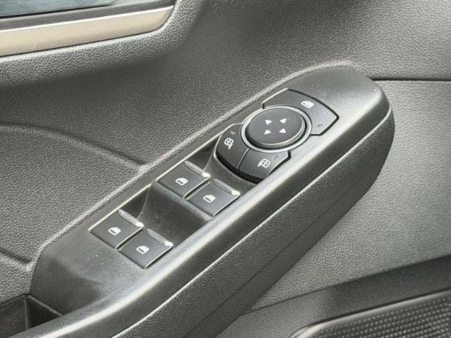 Certified 2022 Ford Escape SEL AWD/4WD image 16