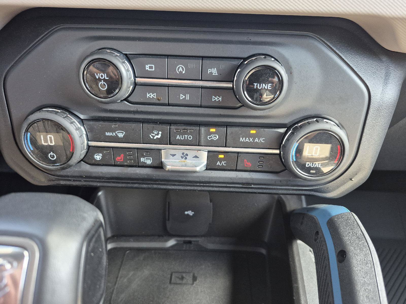 Certified 2023 Ford Bronco Wildtrak AWD/4WD image 5