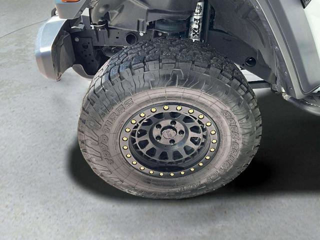 Used 2024 Jeep Wrangler Sport image 33