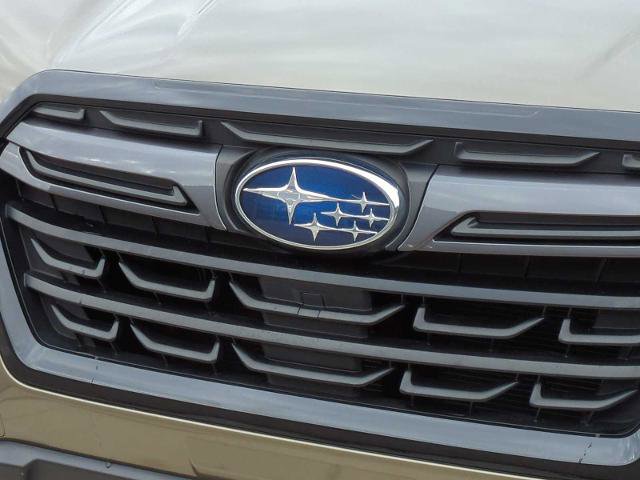Used 2023 Subaru Forester Limited AWD/4WD image 11