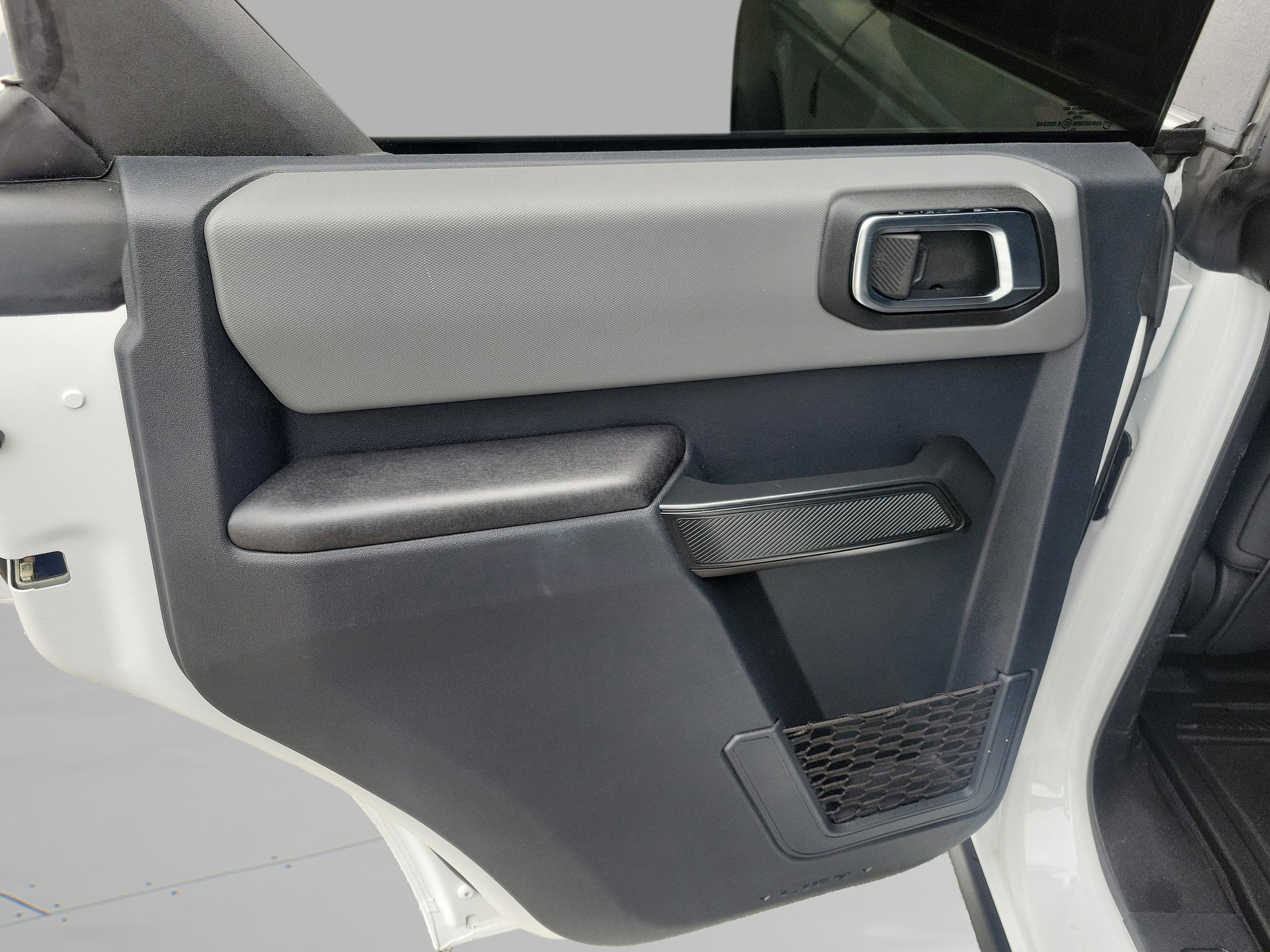 Certified 2024 Ford Bronco Black Diamond image 22