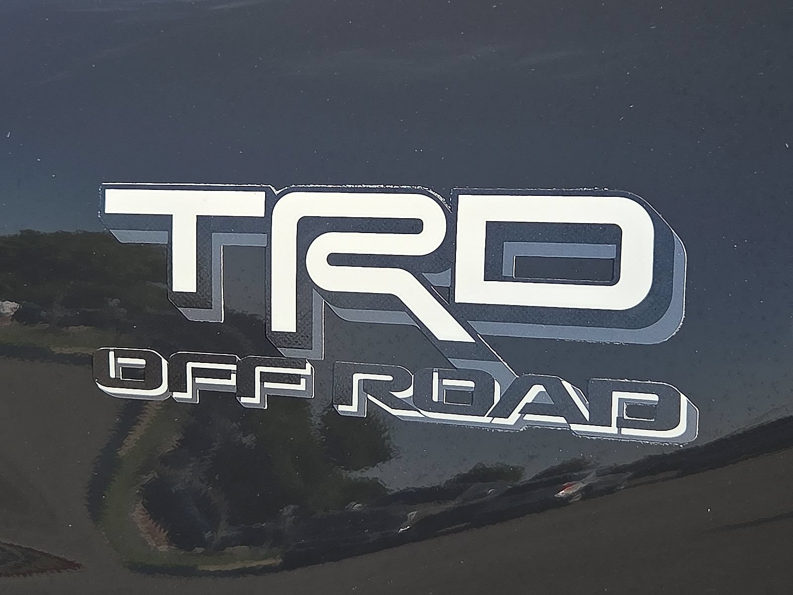 Used 2025 Toyota Tacoma TRD Off-Road AWD/4WD image 9