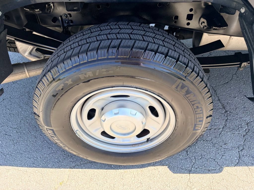 Certified 2024 Ford F350 XL RWD image 30