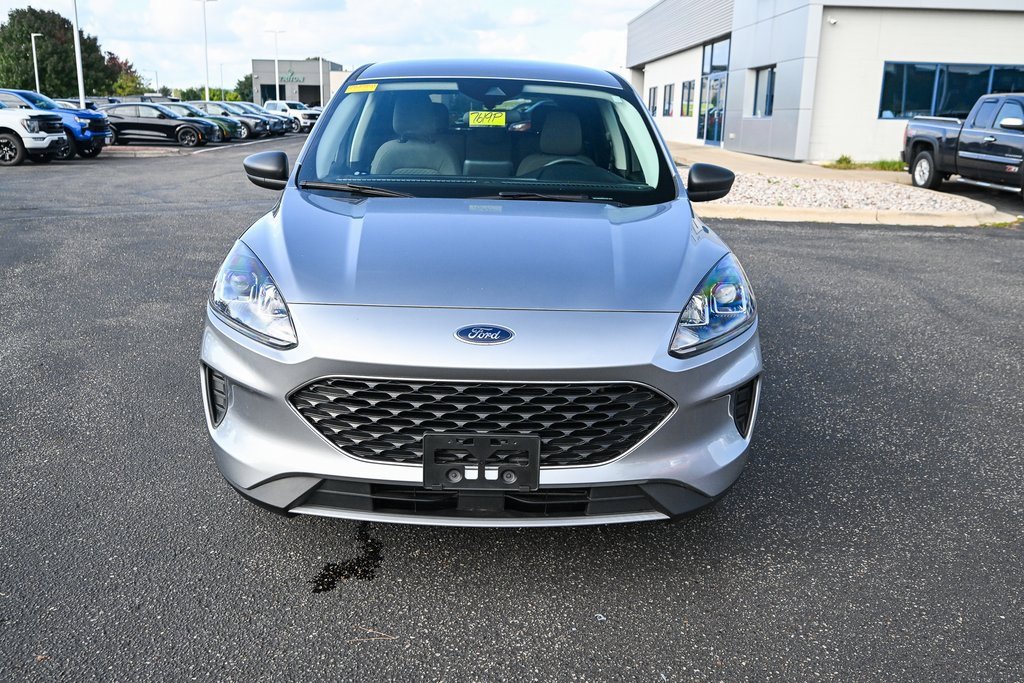 Certified 2022 Ford Escape SE image 10