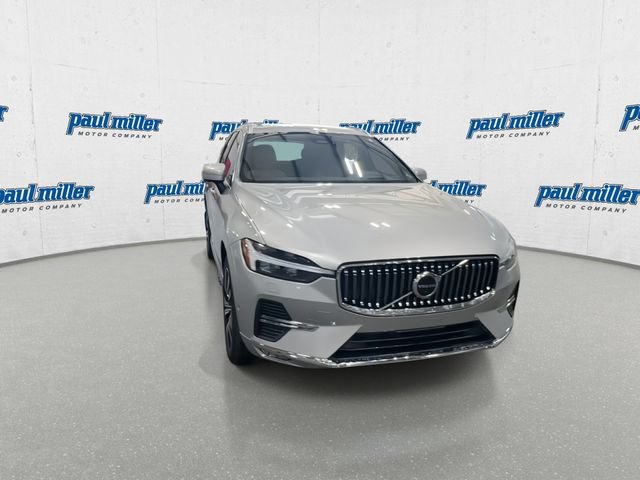 Used 2022 Volvo XC60 B5 Inscription AWD/4WD image 3