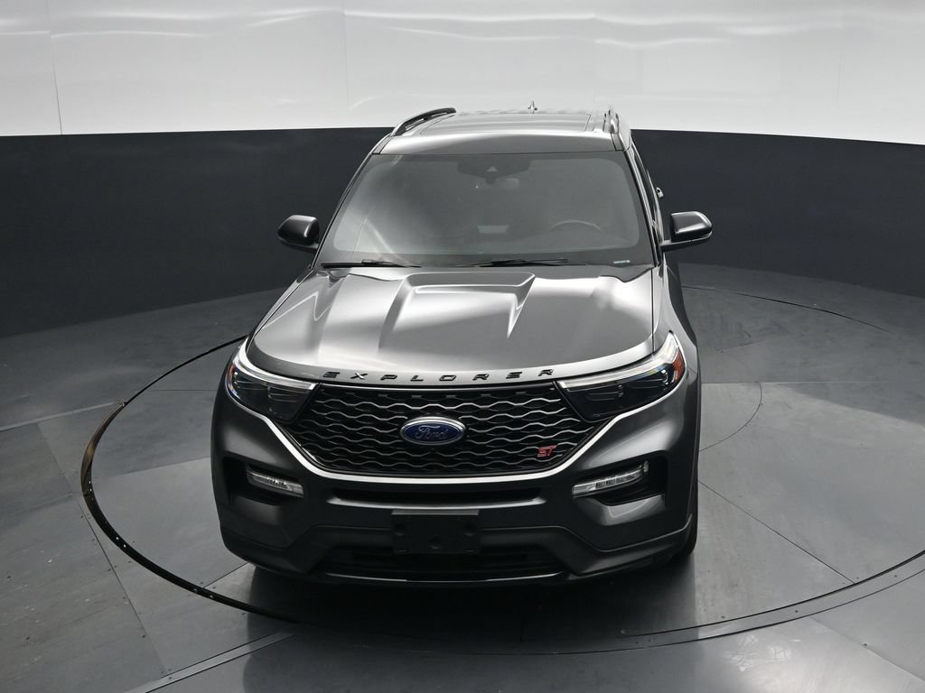 Certified 2020 Ford Explorer ST w/ Premium Technology Package AWD/4WD image 40