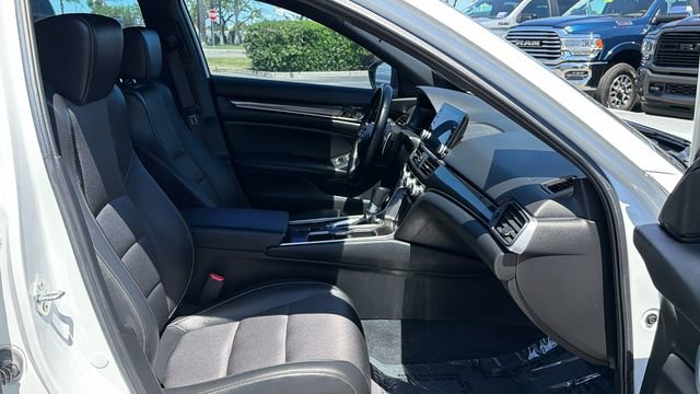 Used 2021 Honda Accord Sport image 11