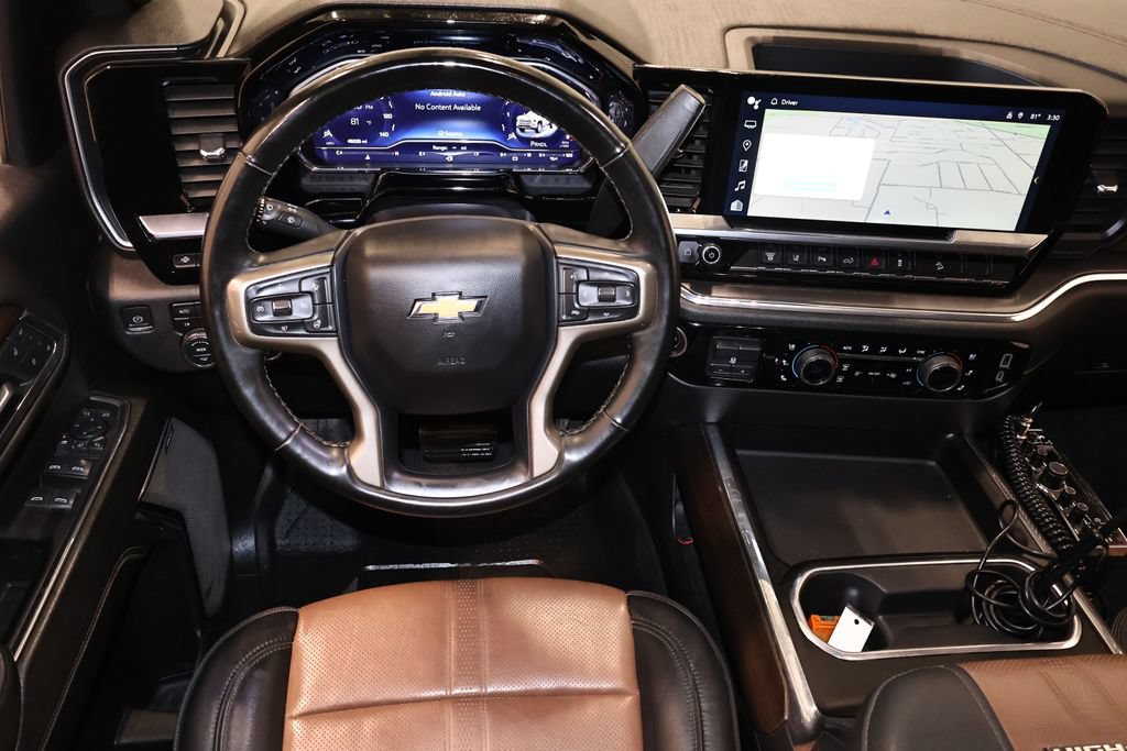 Used 2024 Chevrolet Silverado 3500 High Country w/ High Country Premium Package AWD/4WD image 24