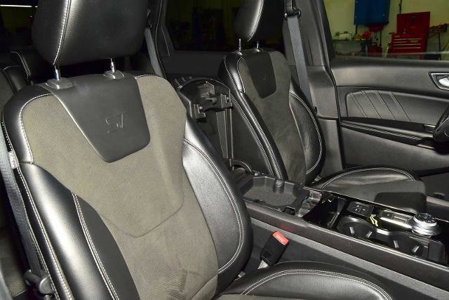 Certified 2020 Ford Edge ST w/ Equipment Group 401A image 28