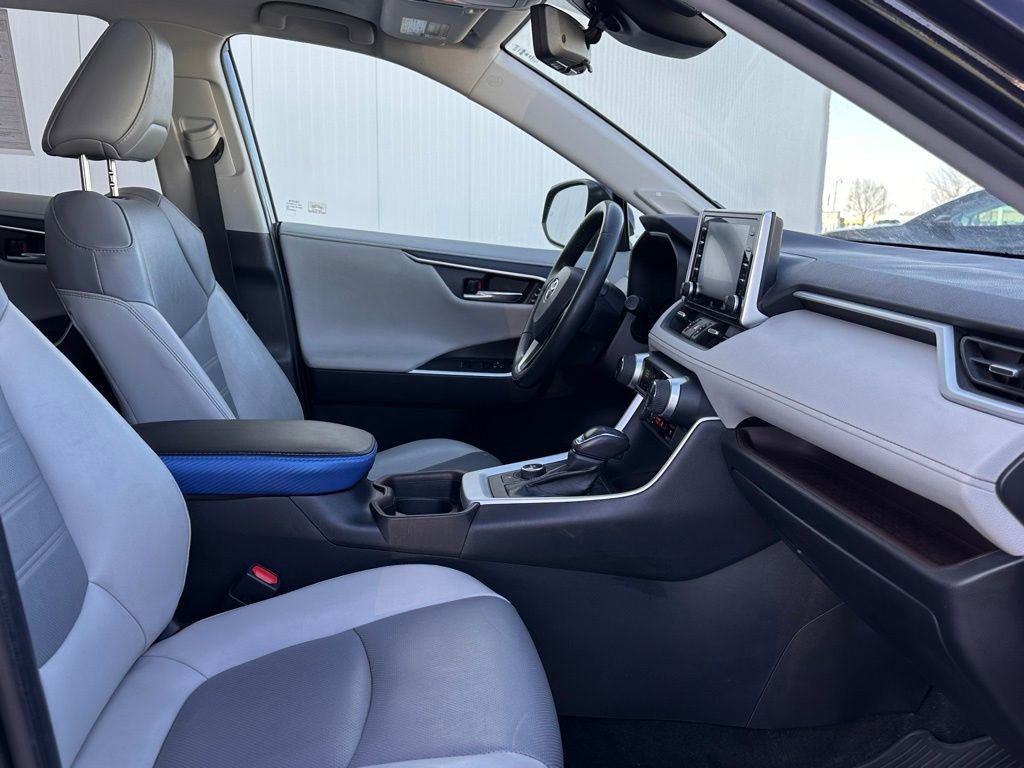 Used 2020 Toyota RAV4 Limited w/ Limited Grade Weather Package image 22