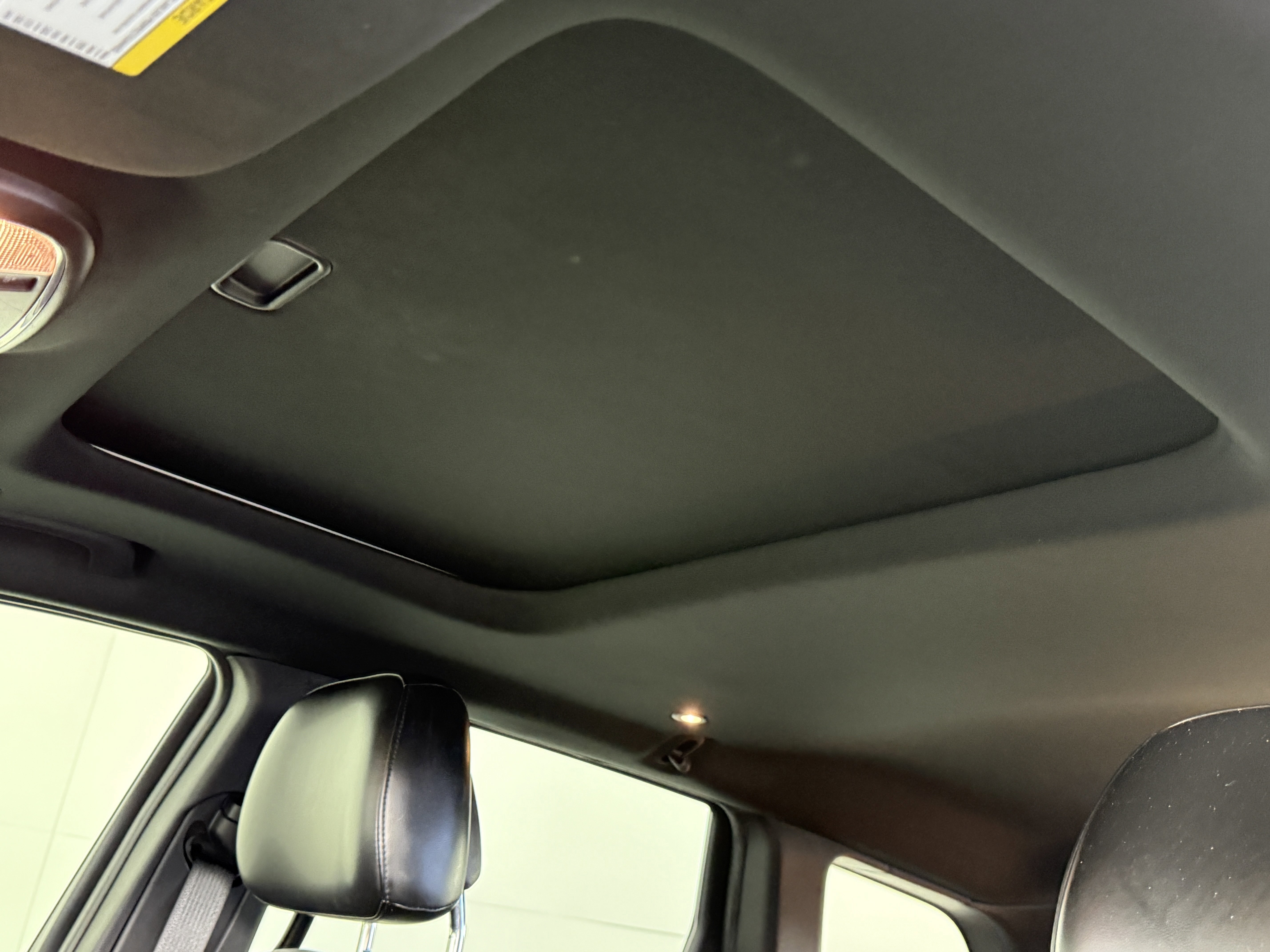 Used 2020 Jeep Grand Cherokee Altitude image 18