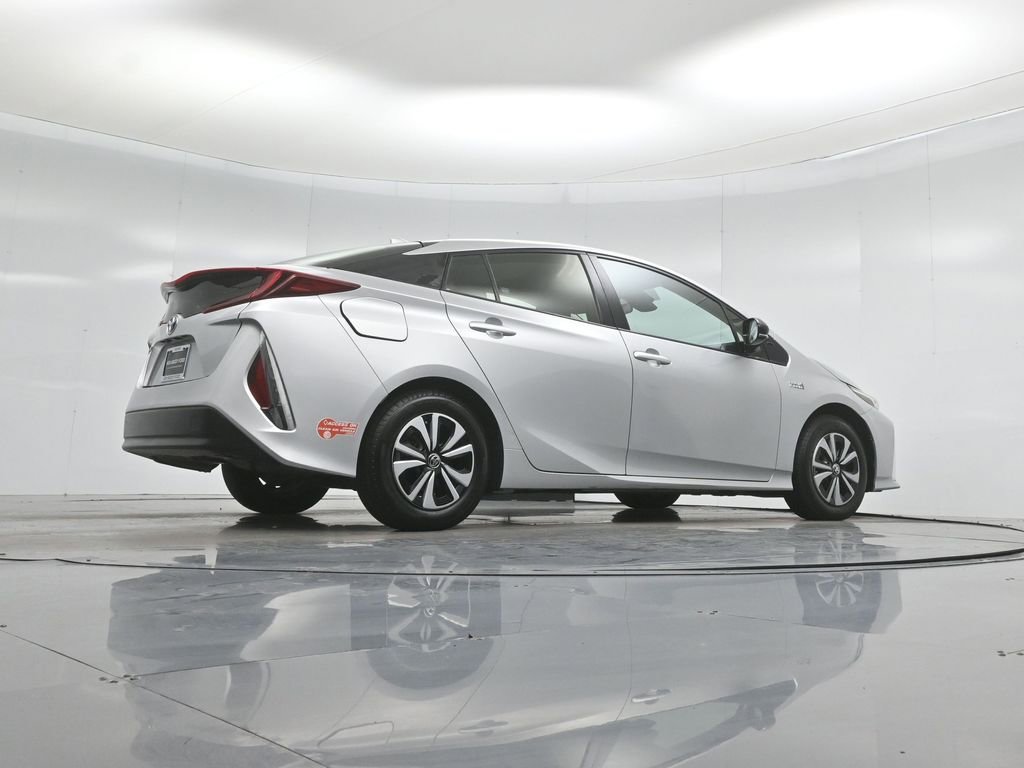 Used 2018 Toyota Prius Prime Plus w/ Carpet Mat Package FWD image 45