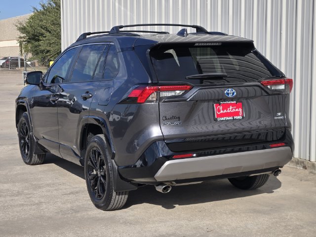 Used 2023 Toyota RAV4 SE AWD/4WD image 10