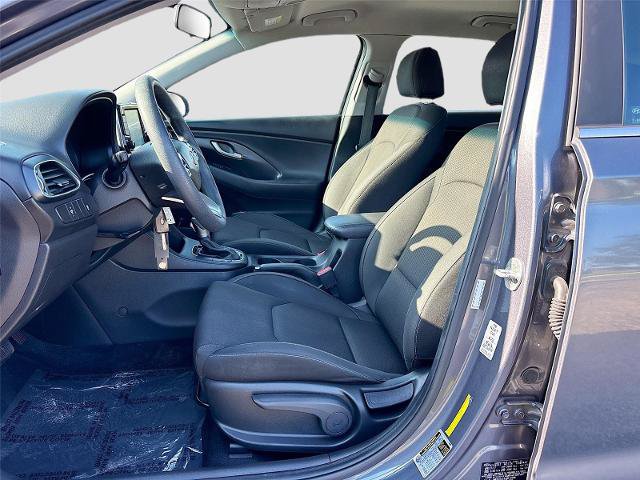 Used 2018 Hyundai Elantra GT FWD image 20