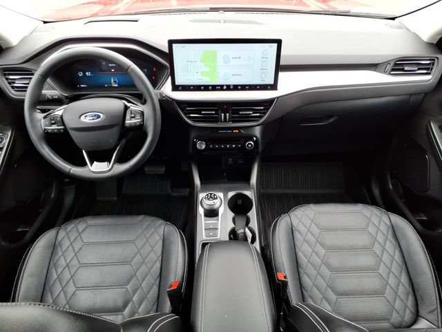 Certified 2023 Ford Escape Platinum w/ Premium Technology Package AWD/4WD image 11