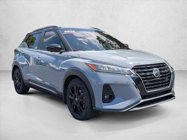 Used 2021 Nissan Kicks SR w/ SR Premium Package FWD video 3