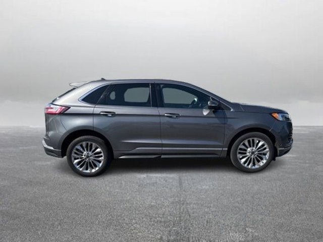 Certified 2024 Ford Edge Titanium w/ Titanium Elite Package AWD/4WD image 2