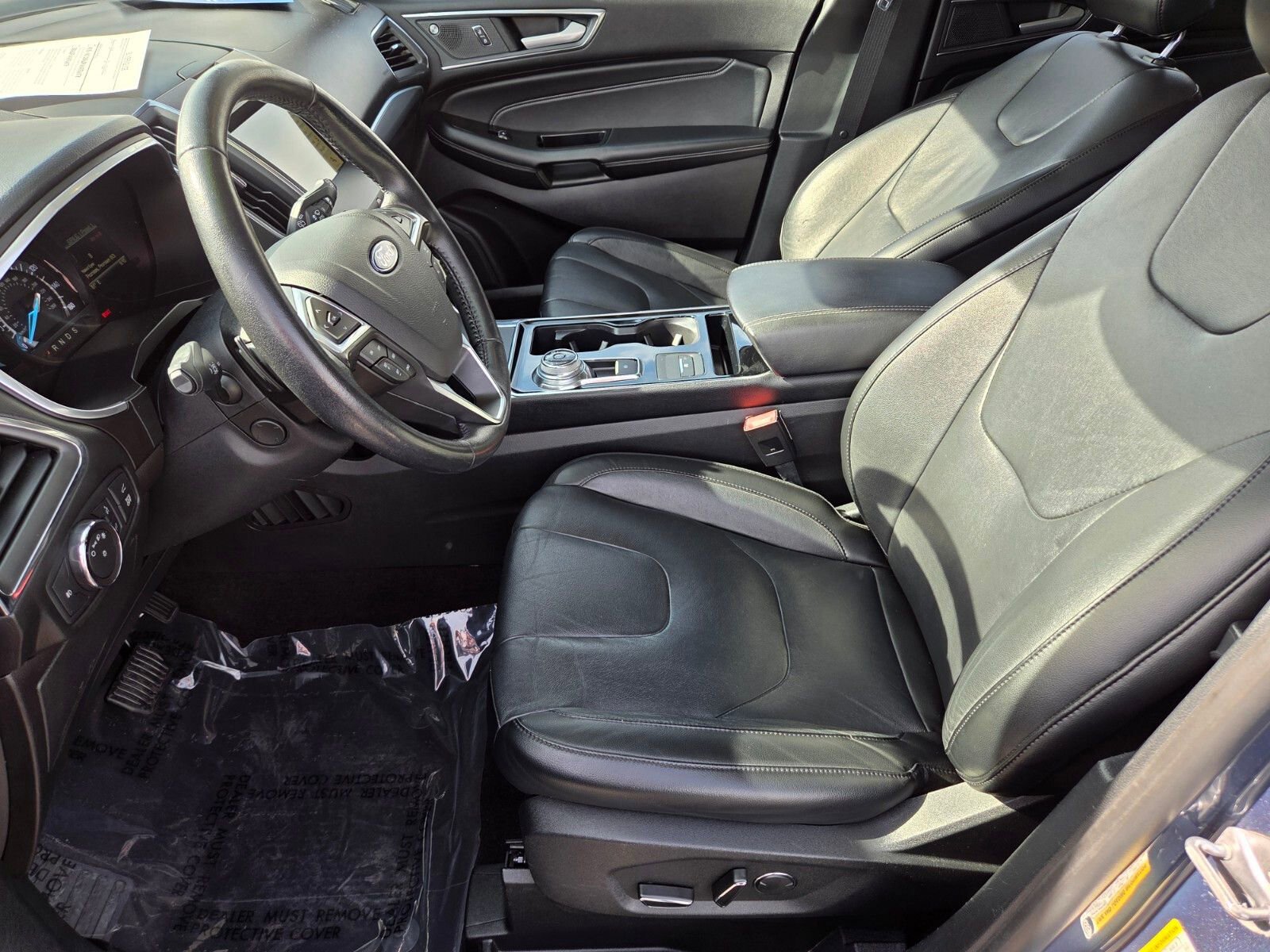 Certified 2019 Ford Edge Titanium AWD/4WD image 10