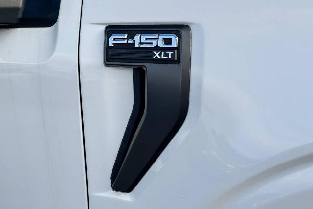 Certified 2022 Ford F150 XLT w/ Equipment Group 302A High image 9