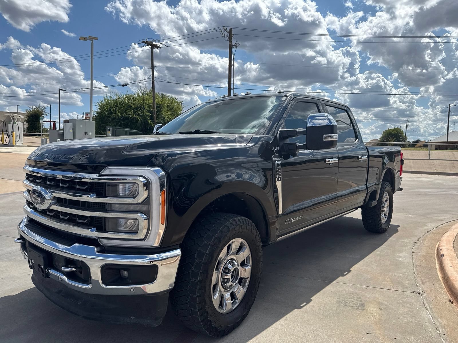 Certified 2023 Ford F250 King Ranch w/ Chrome Package AWD/4WD image 8