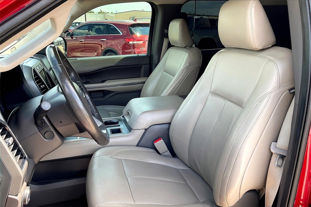 Certified 2021 Ford Expedition Max XLT image 18