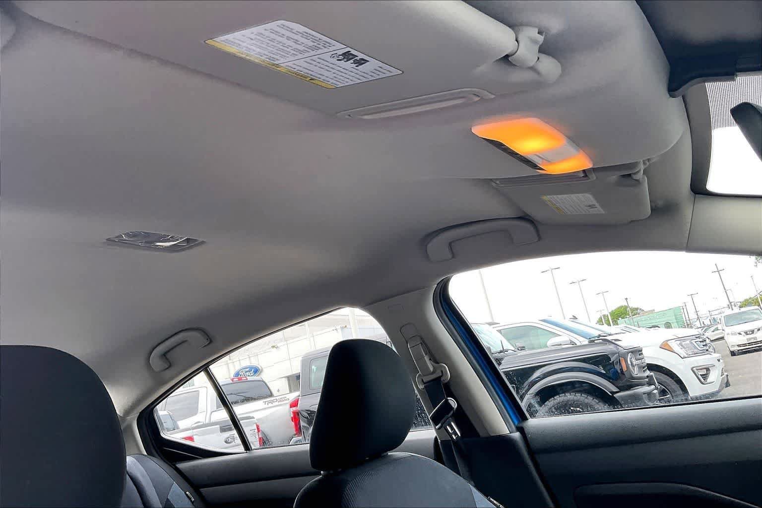 Used 2023 Nissan Versa SV FWD image 30