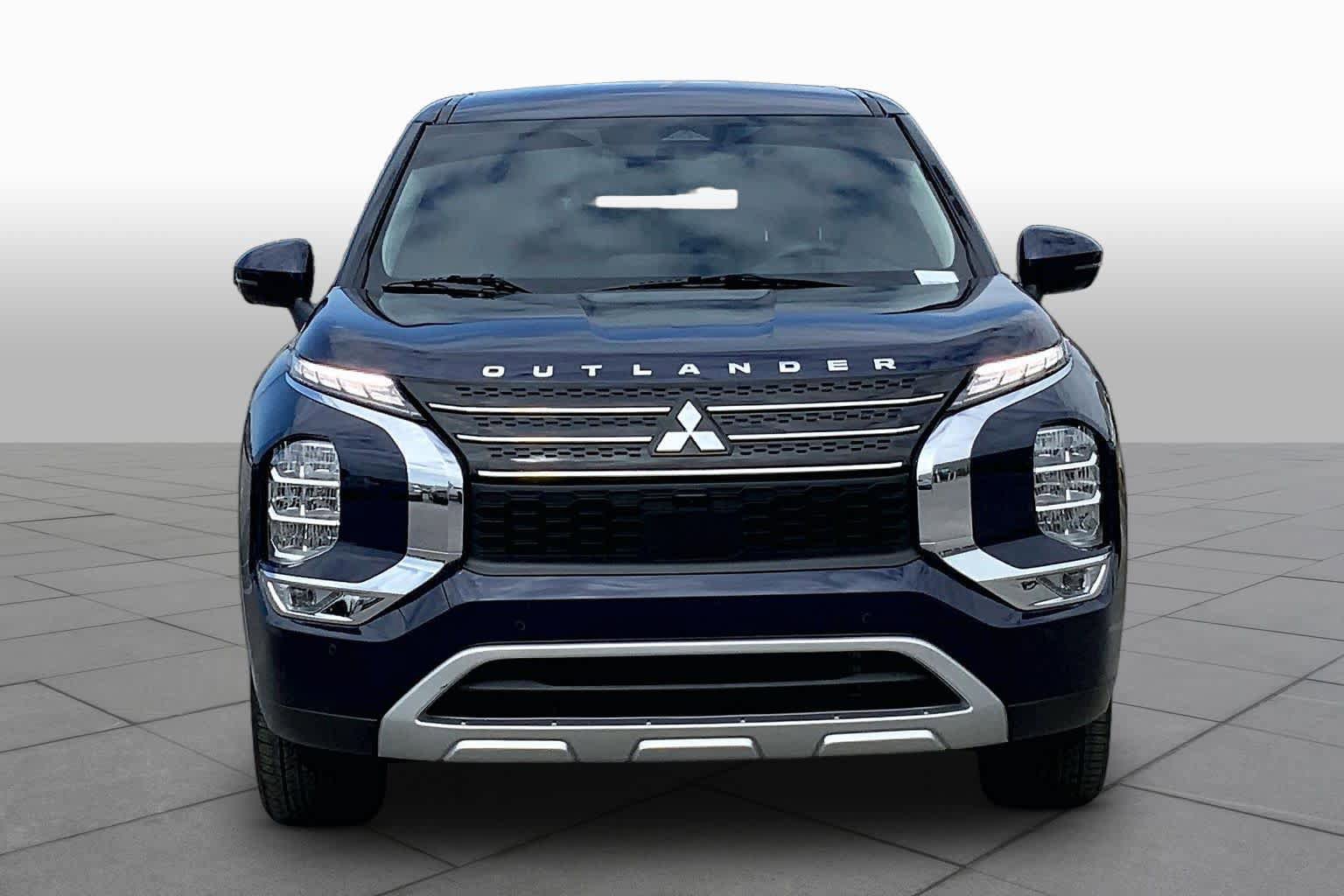 Used 2024 Mitsubishi Outlander SE FWD image 4