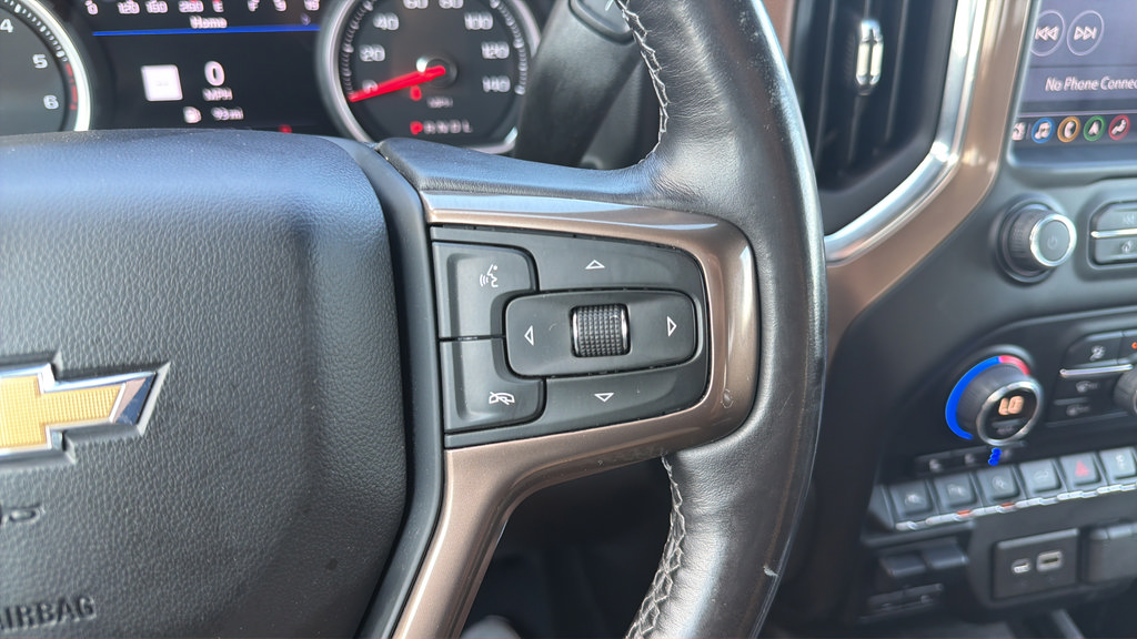 Used 2022 Chevrolet Silverado 1500 High Country w/ Technology Package AWD/4WD image 24