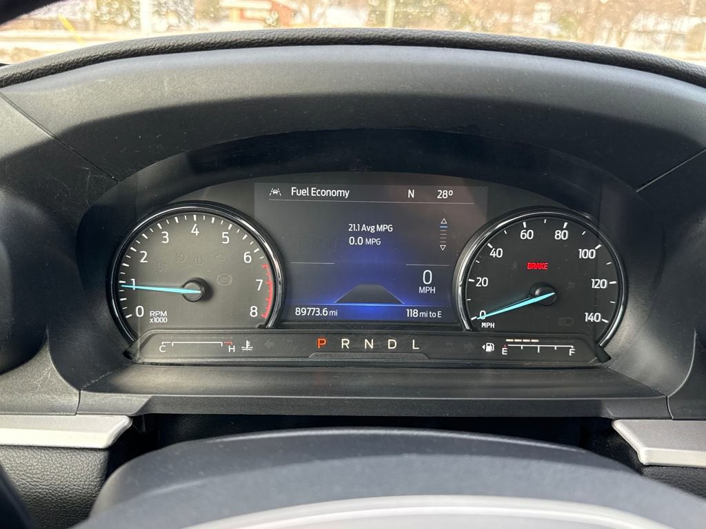 Certified 2022 Ford Explorer XLT w/ Equipment Group 202A image 21