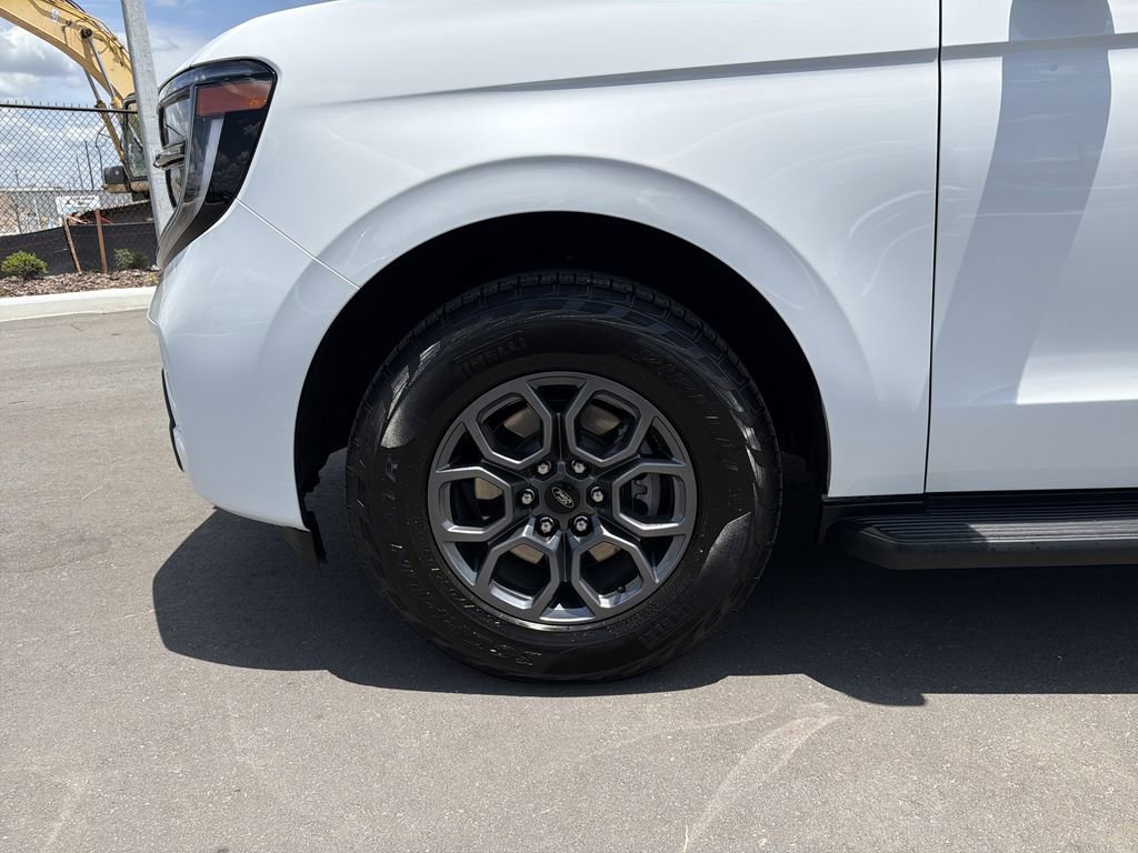 Certified 2025 Ford Expedition Max Active RWD image 34
