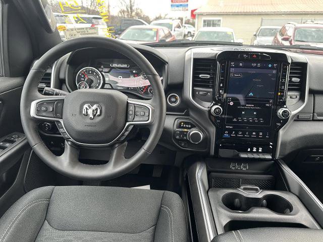 Used 2025 RAM 1500 Big Horn AWD/4WD image 22