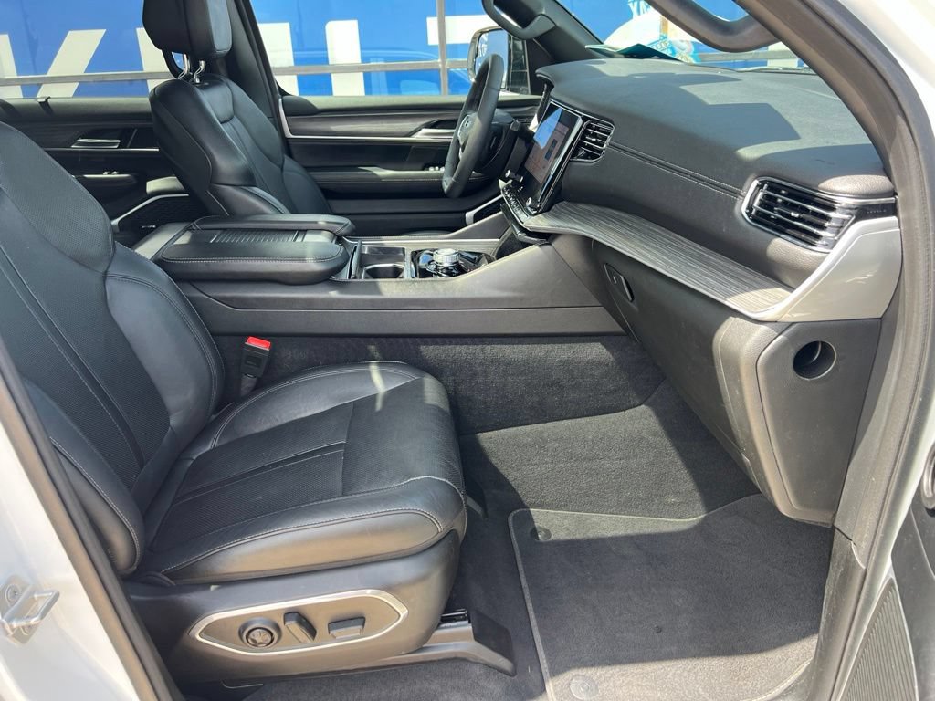 Used 2023 Jeep Wagoneer Series II w/ Premium Group I RWD image 20