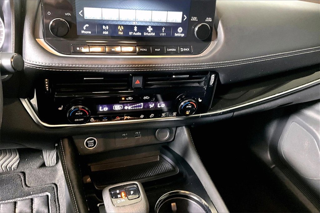 Used 2023 Nissan Rogue SL w/ SL Premium Package image 24