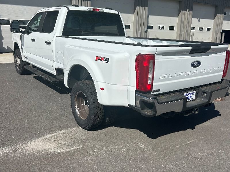 Certified 2023 Ford F350 XL w/ XL Driver Assist Package image 5
