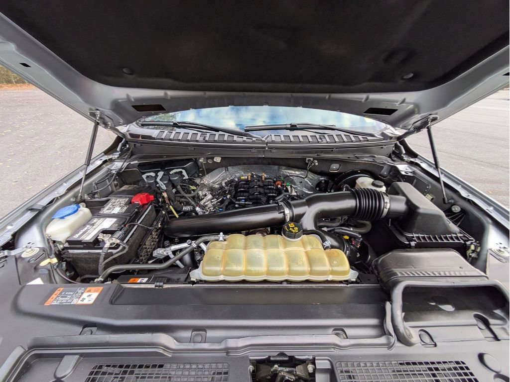 Certified 2021 Ford Expedition XLT image 32