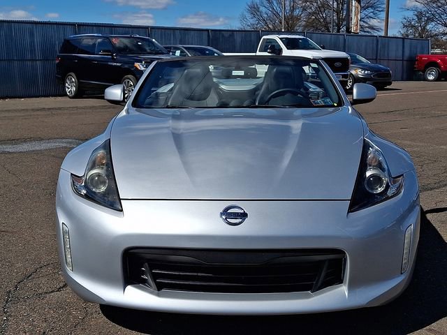 Used 2018 Nissan 370Z Touring Sport image 7